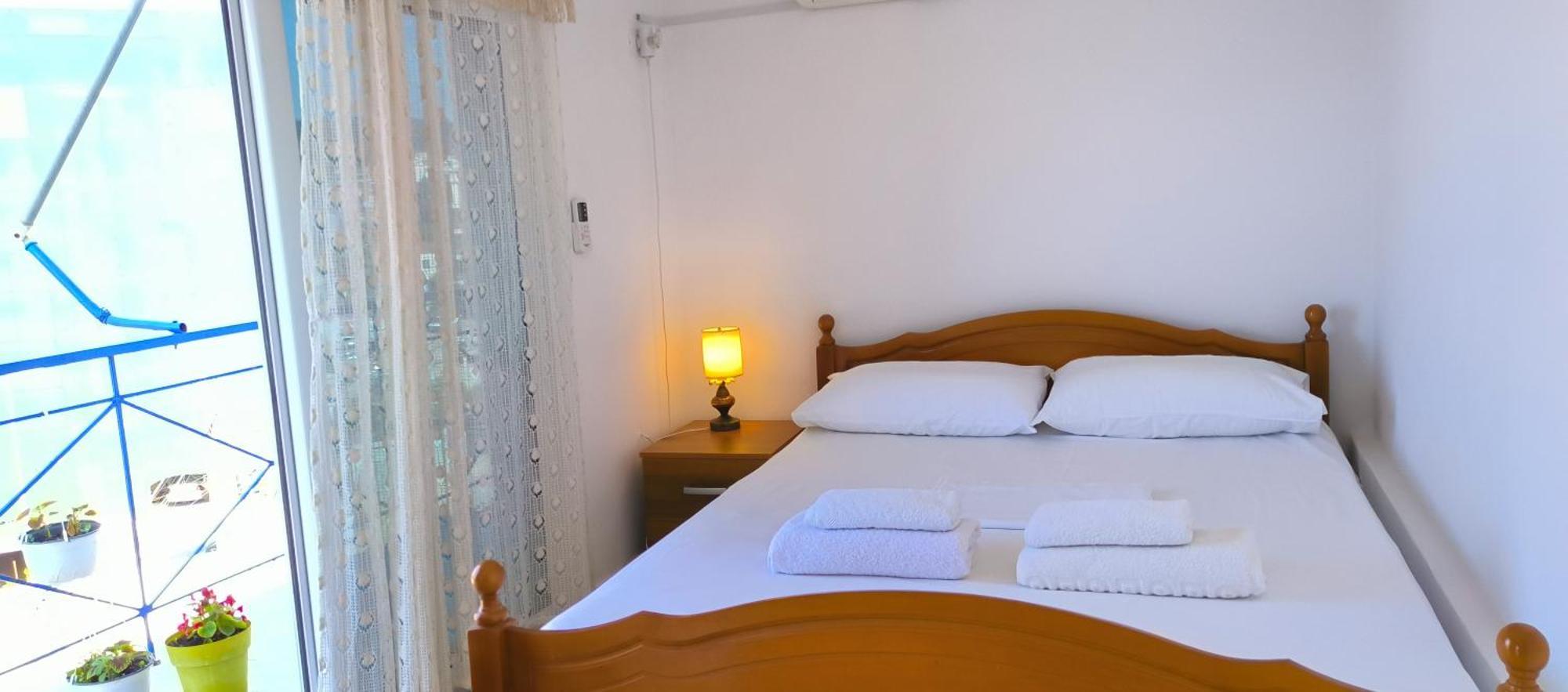 Natasha Rooms Himarë Dış mekan fotoğraf